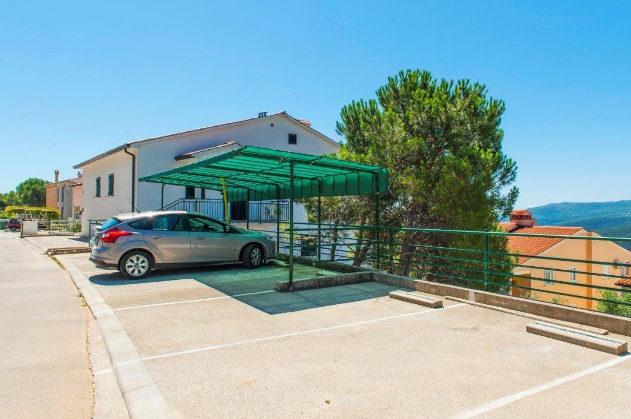 Apartments With A Parking Space Rabac, Labin - 6464 Exteriér fotografie